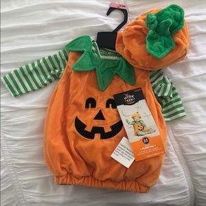 Baby 👶🏼 🎃 Pumpkin Costume